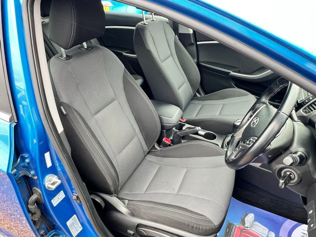 Used Hyundai i30 2017 for sale - 76406607: Photo 19