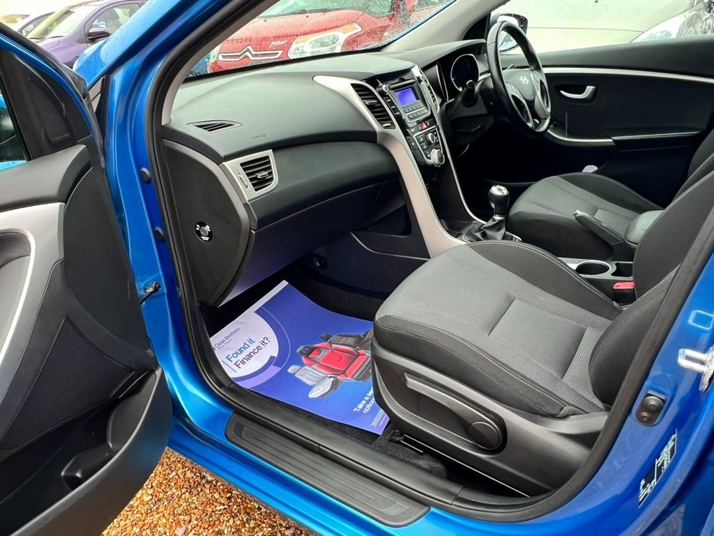 Used Hyundai i30 2017 for sale - 76406607: Photo 27