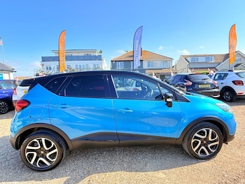 Used Renault Captur 2016 for sale - 79209880: Photo