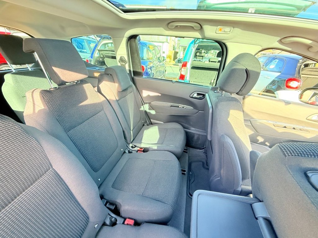 Used Peugeot 5008 2012 for sale - 77227446: Photo 15