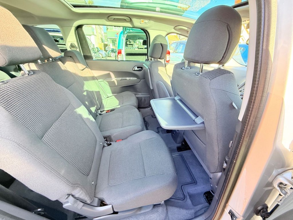 Used Peugeot 5008 2012 for sale - 77227446: Photo 16