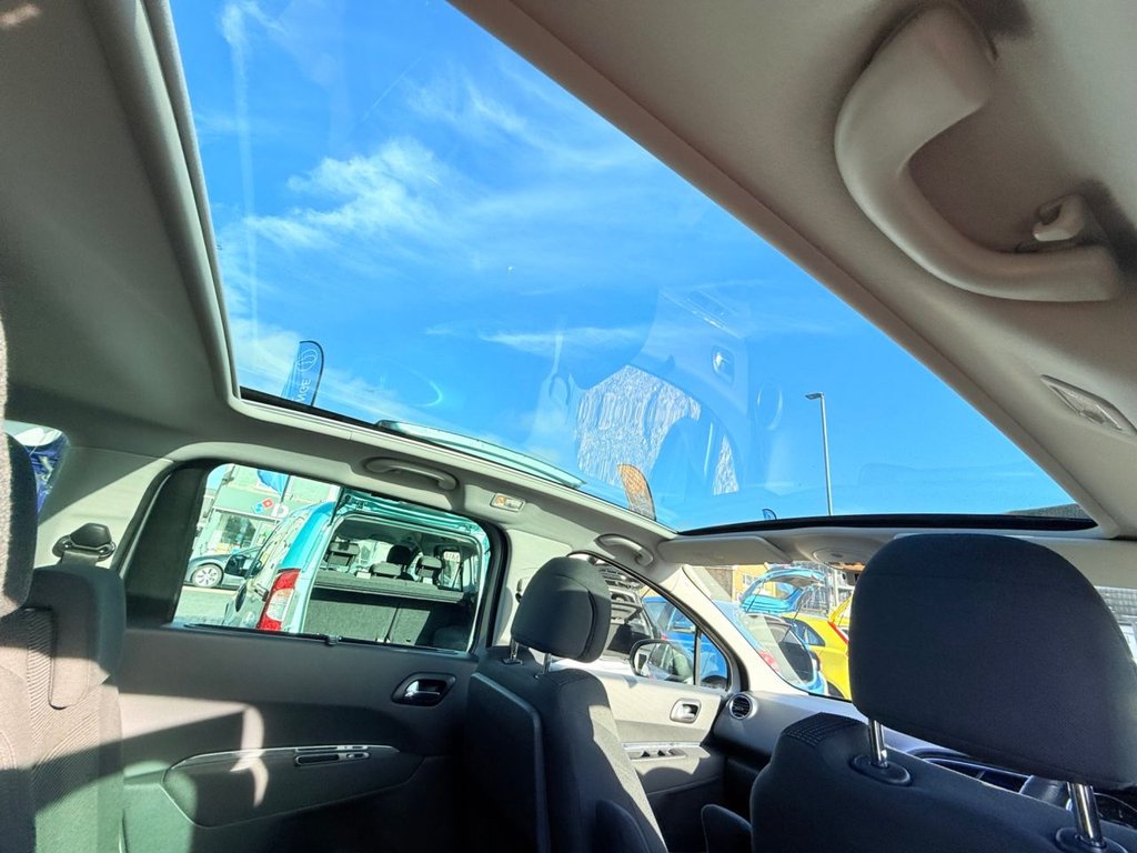 Used Peugeot 5008 2012 for sale - 77227446: Photo 20