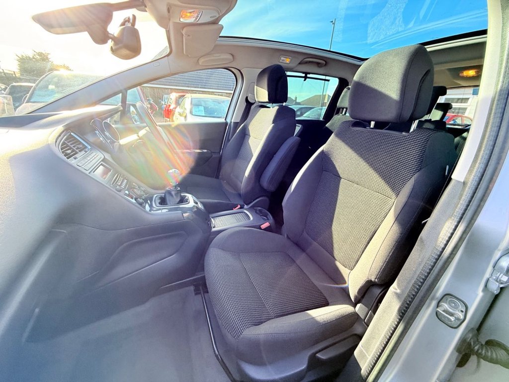 Used Peugeot 5008 2012 for sale - 77227446: Photo 32