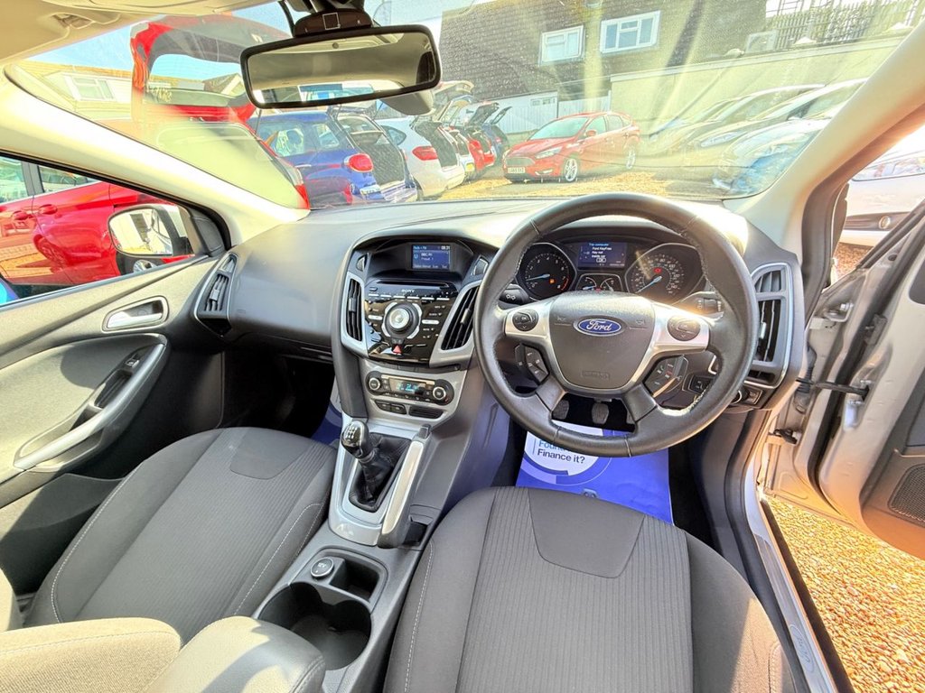 Used Ford Focus 2011 for sale - 77976355: Photo 13