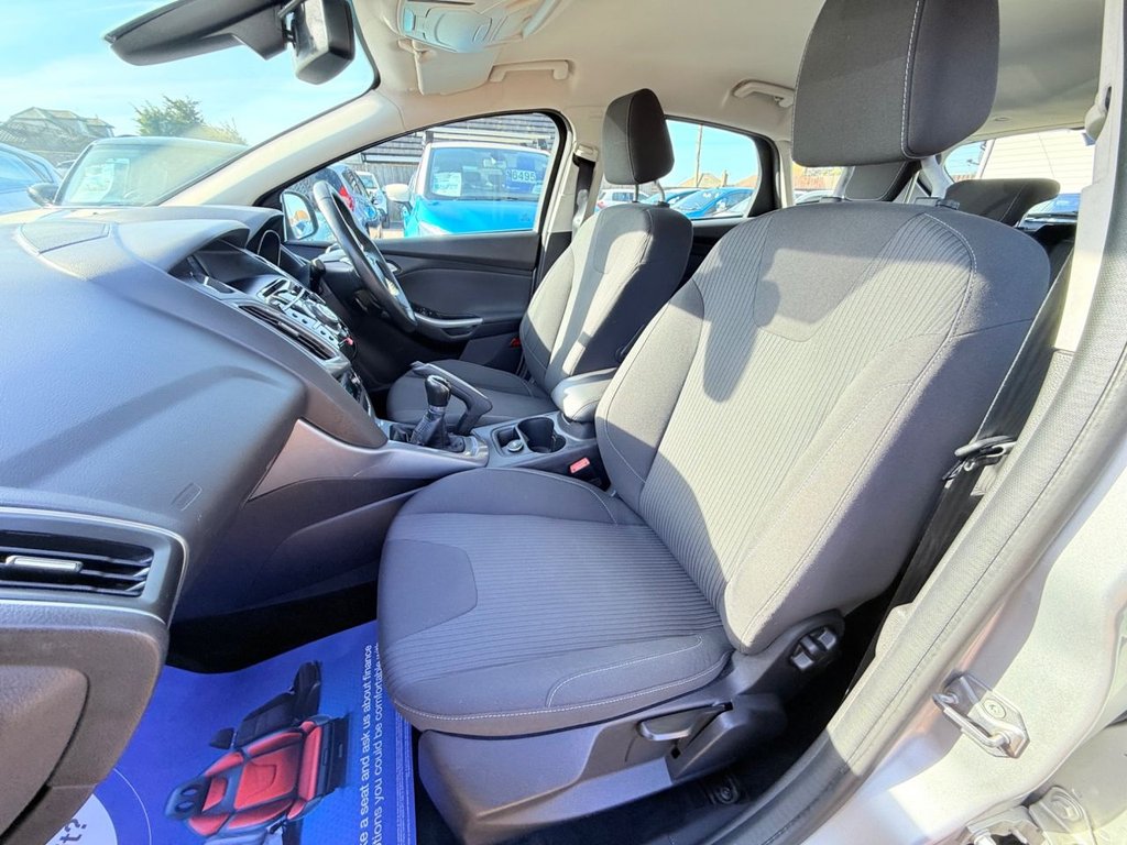 Used Ford Focus 2011 for sale - 77976355: Photo 20