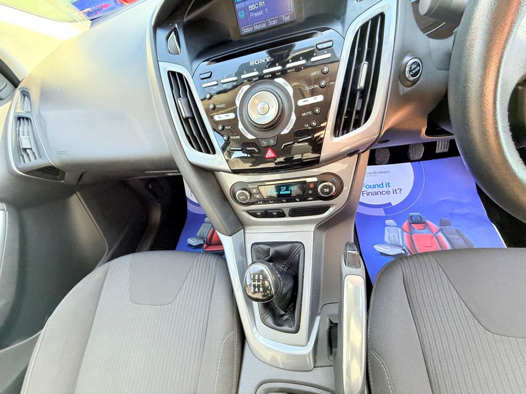 Used Ford Focus 2011 for sale - 77976355: Photo 27