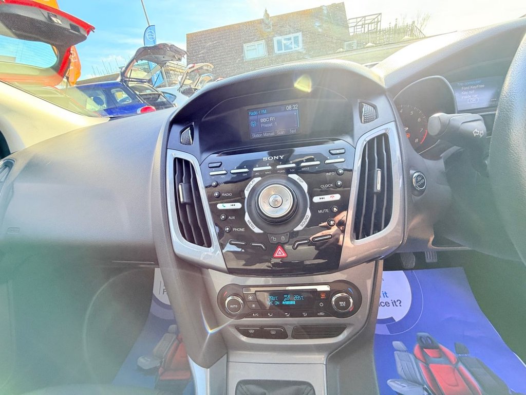 Used Ford Focus 2011 for sale - 77976355: Photo 29