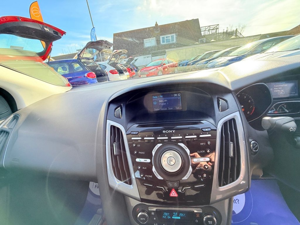 Used Ford Focus 2011 for sale - 77976355: Photo 30