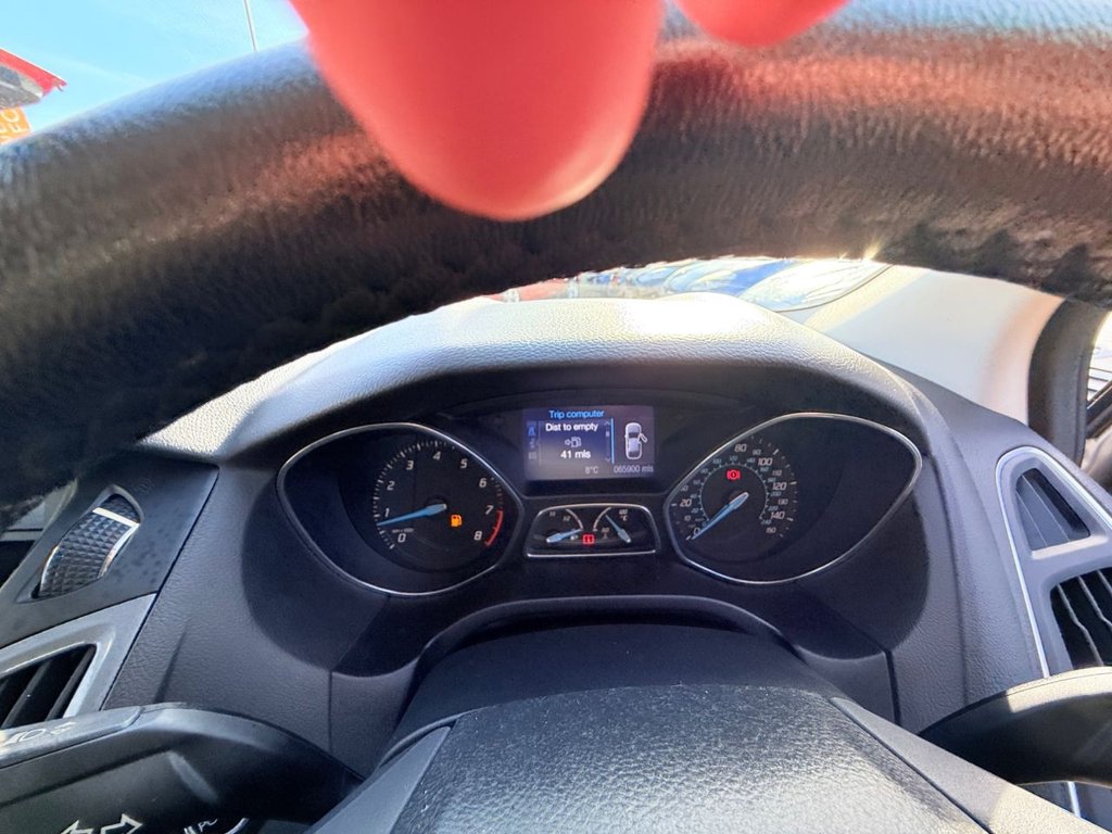 Used Ford Focus 2011 for sale - 77976355: Photo 32