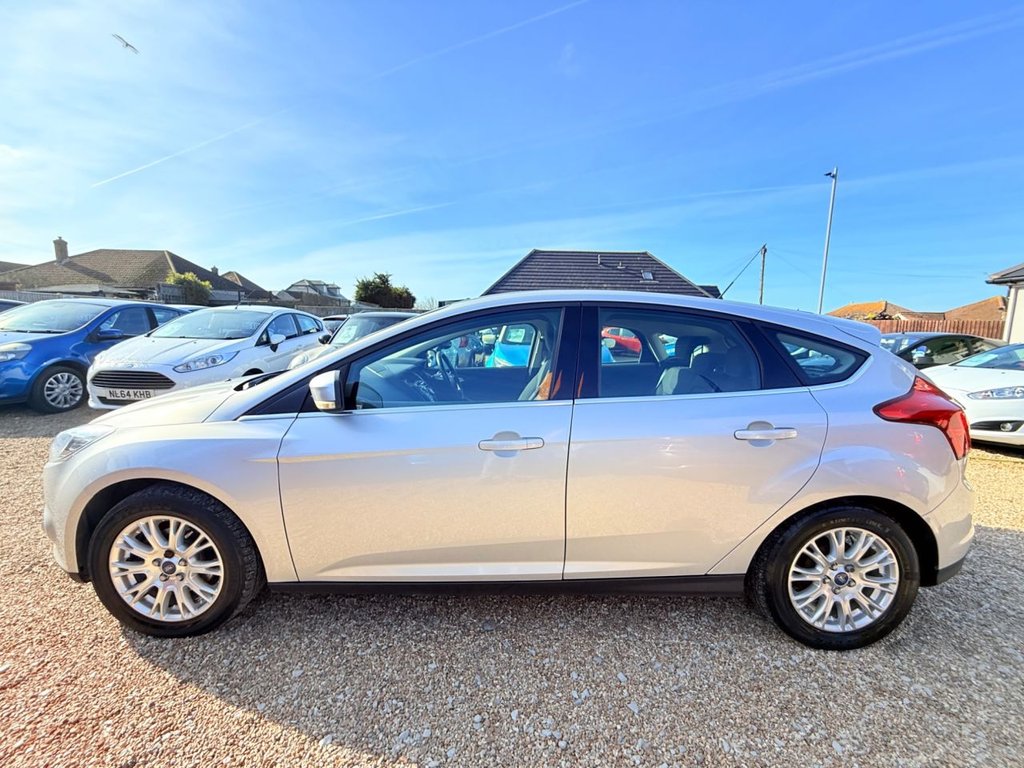 Used Ford Focus 2011 for sale - 77976355: Photo 7