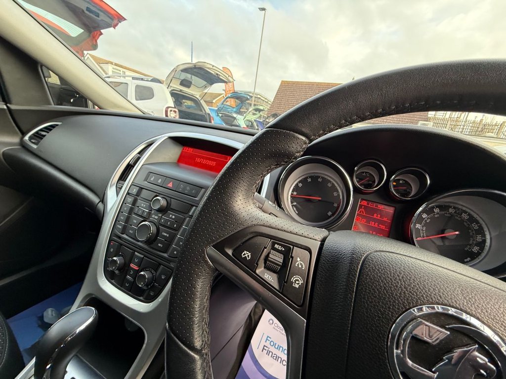 Used Vauxhall Astra 2014 for sale - 76962573: Photo 31