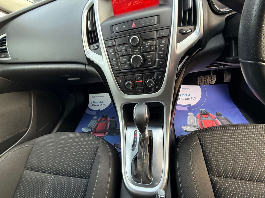 Used Vauxhall Astra 2014 for sale - 76962573: Photo 32