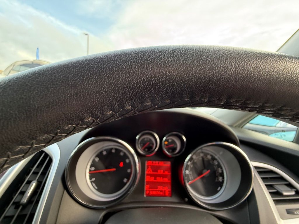 Used Vauxhall Astra 2014 for sale - 76962573: Photo 36