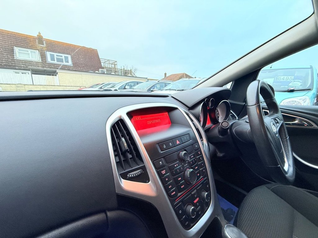 Used Vauxhall Astra 2014 for sale - 77038431: Photo 24