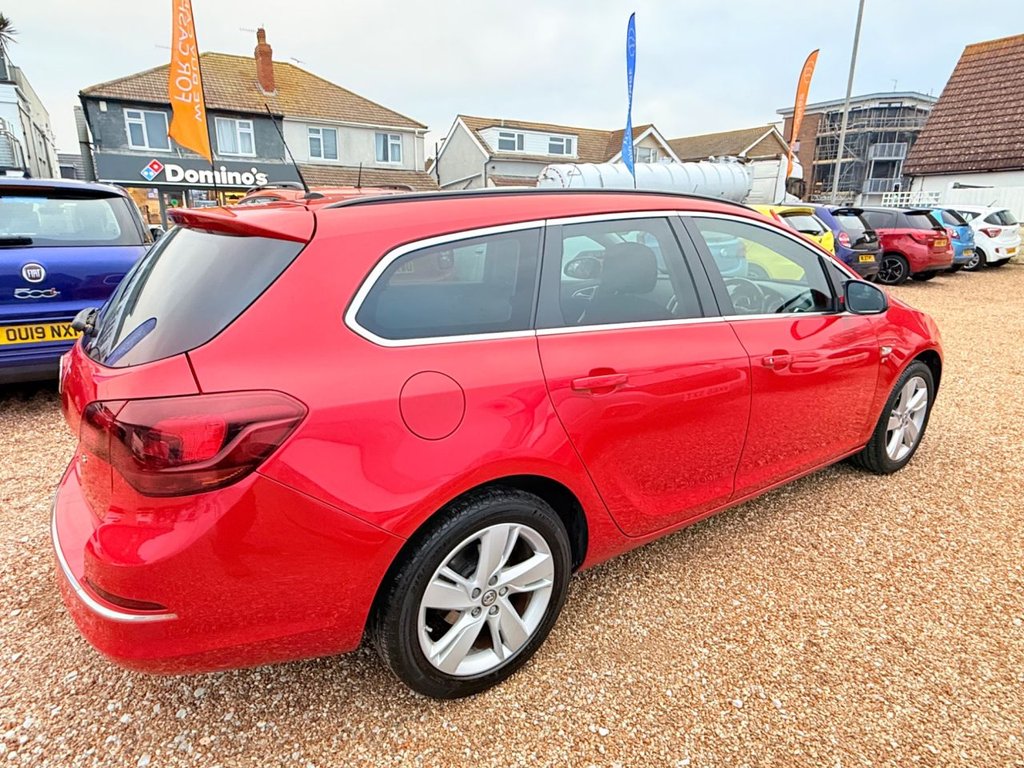 Used Vauxhall Astra 2014 for sale - 77038431: Photo 3