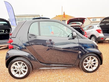 Used smart fortwo 2014 for sale - 79843494: Photo