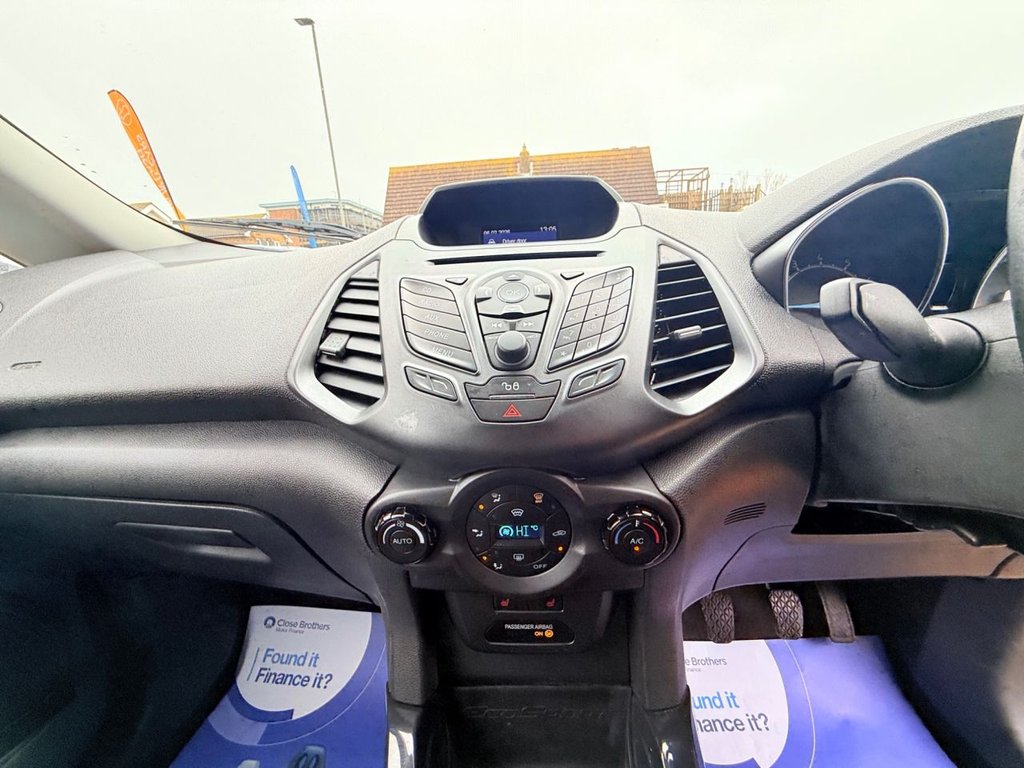 Used Ford Ecosport 2015 for sale - 77463863: Photo 32