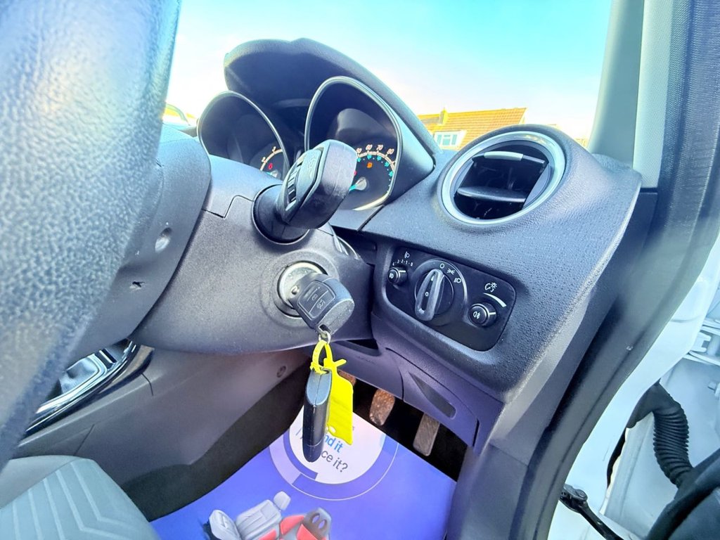 Used Ford Fiesta 2014 for sale - 77072725: Photo 32