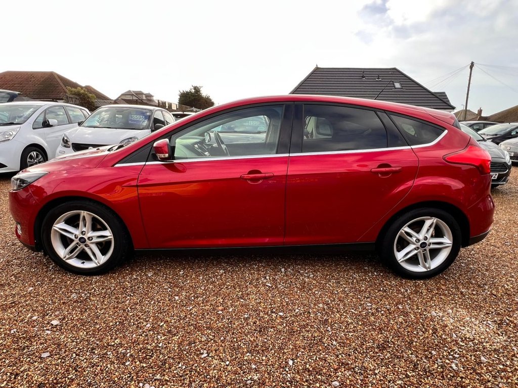 Used Ford Focus 2015 for sale - 77384010: Photo 15