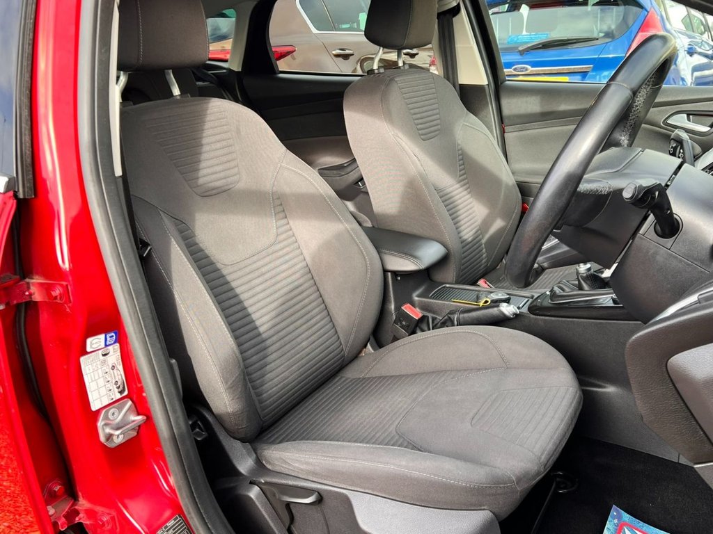 Used Ford Focus 2015 for sale - 77384010: Photo 24