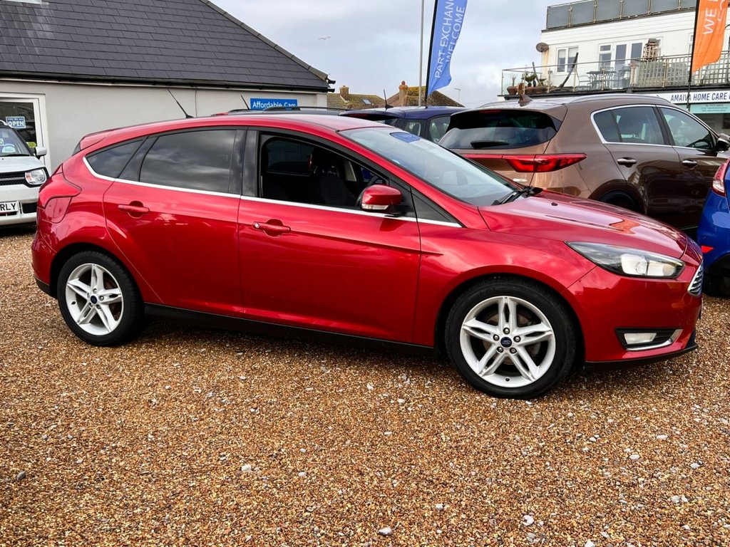 Used Ford Focus 2015 for sale - 77384010: Photo 4