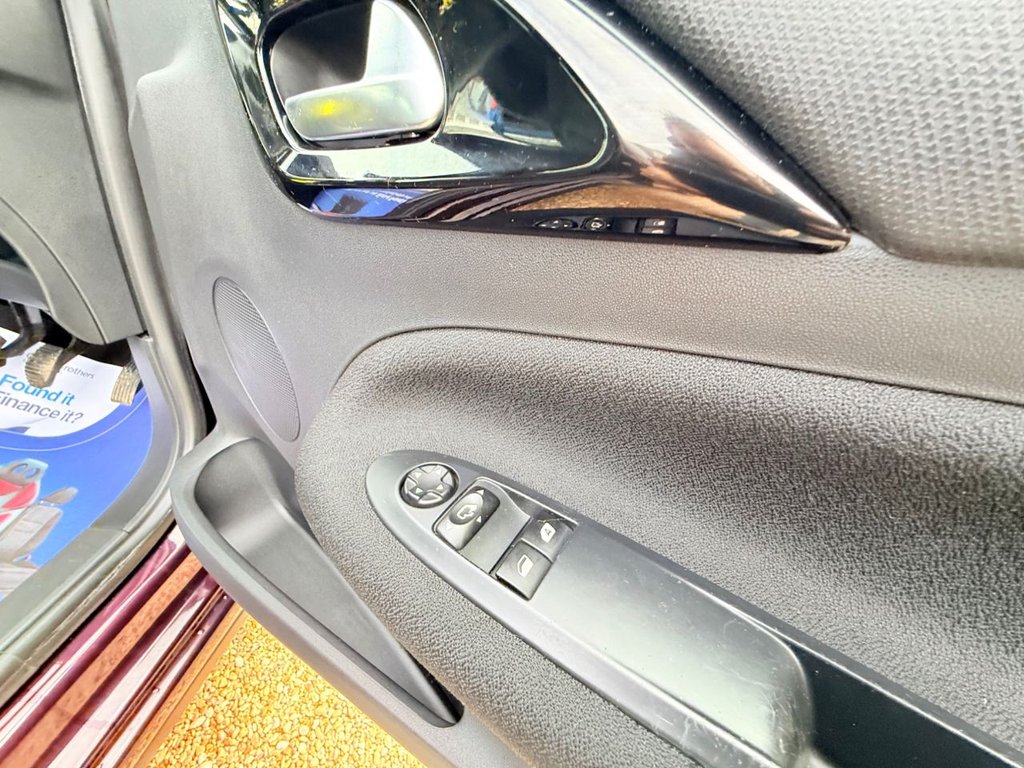 Used Citroen DS3 2014 for sale - 76304056: Photo 26