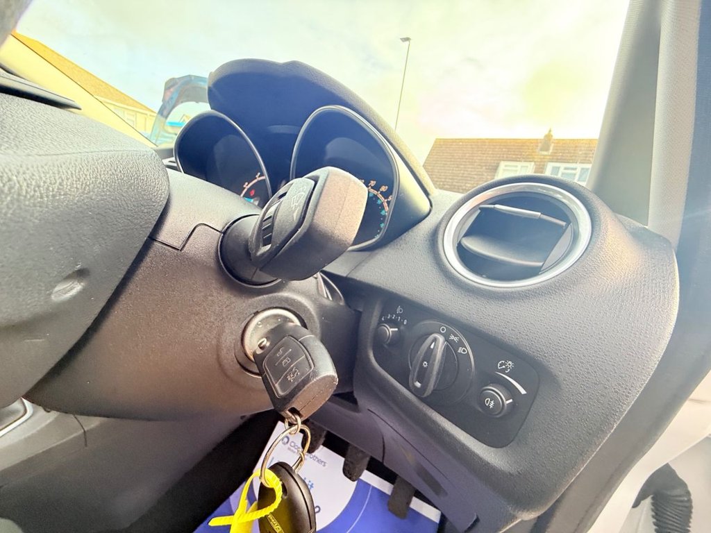 Used Ford Fiesta 2014 for sale - 76547163: Photo 31