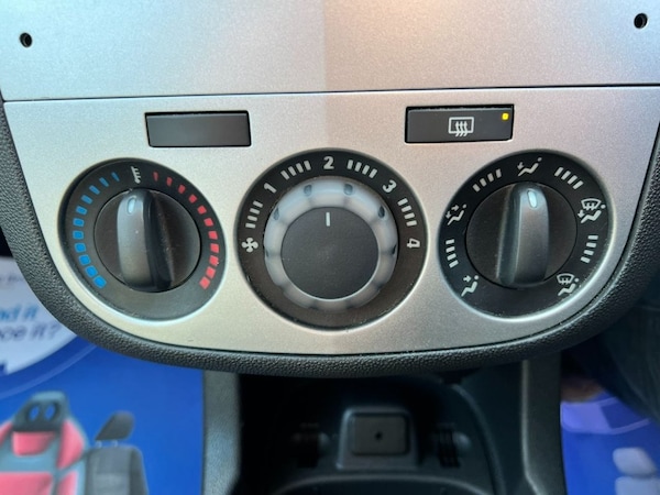 Used Vauxhall Corsa 2014 for sale - 76223422: Photo 30