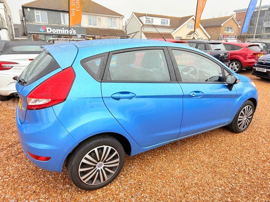 Used Ford Fiesta 2011 for sale - 77780769: Photo 3