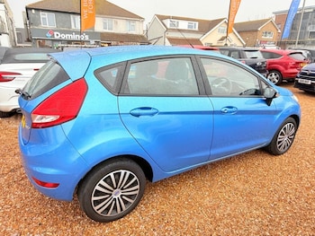 Used Ford Fiesta 2011 for sale - 77780769: Photo