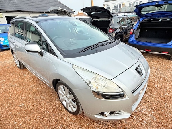 Used Peugeot 5008 2012 for sale - 76147757: Photo 11