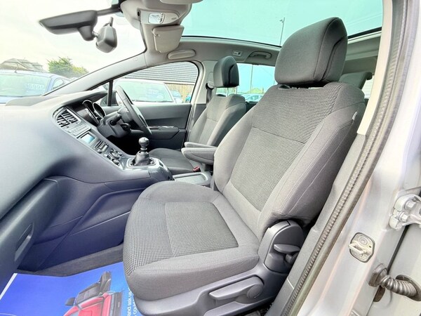Used Peugeot 5008 2012 for sale - 76147757: Photo 27