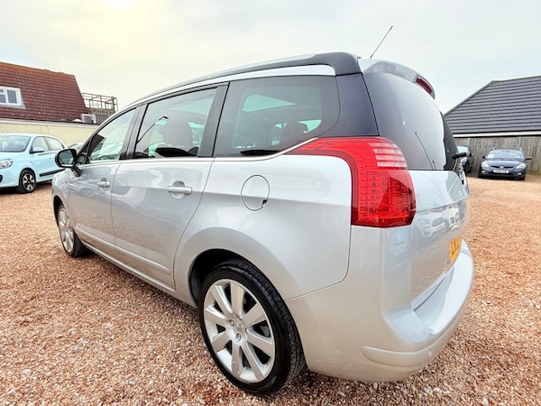 Used Peugeot 5008 2012 for sale - 76147757: Photo 7