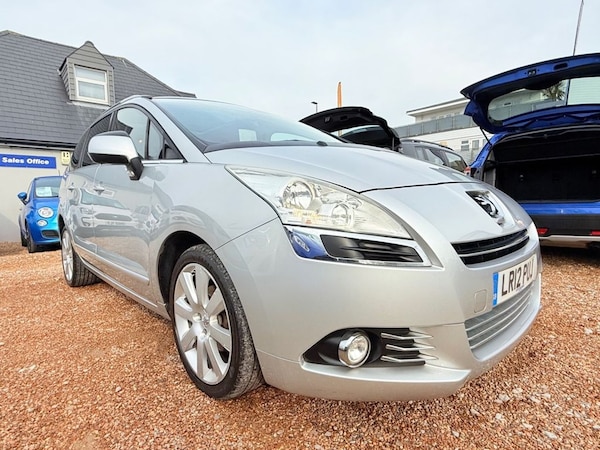 Used Peugeot 5008 2012 for sale - 76147757: Photo 9