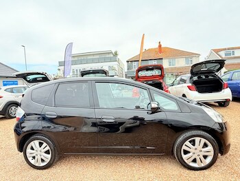 Used Honda Jazz 2010 for sale - 75527867: Photo
