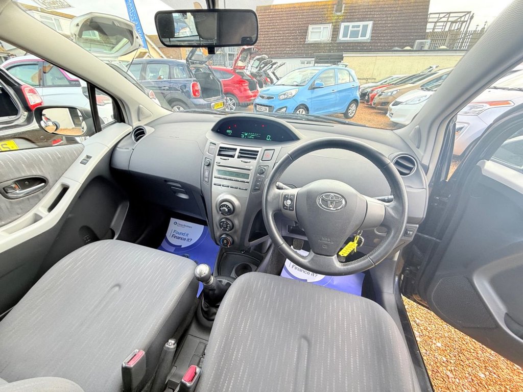 Used Toyota Yaris 2009 for sale - 77655449: Photo 13