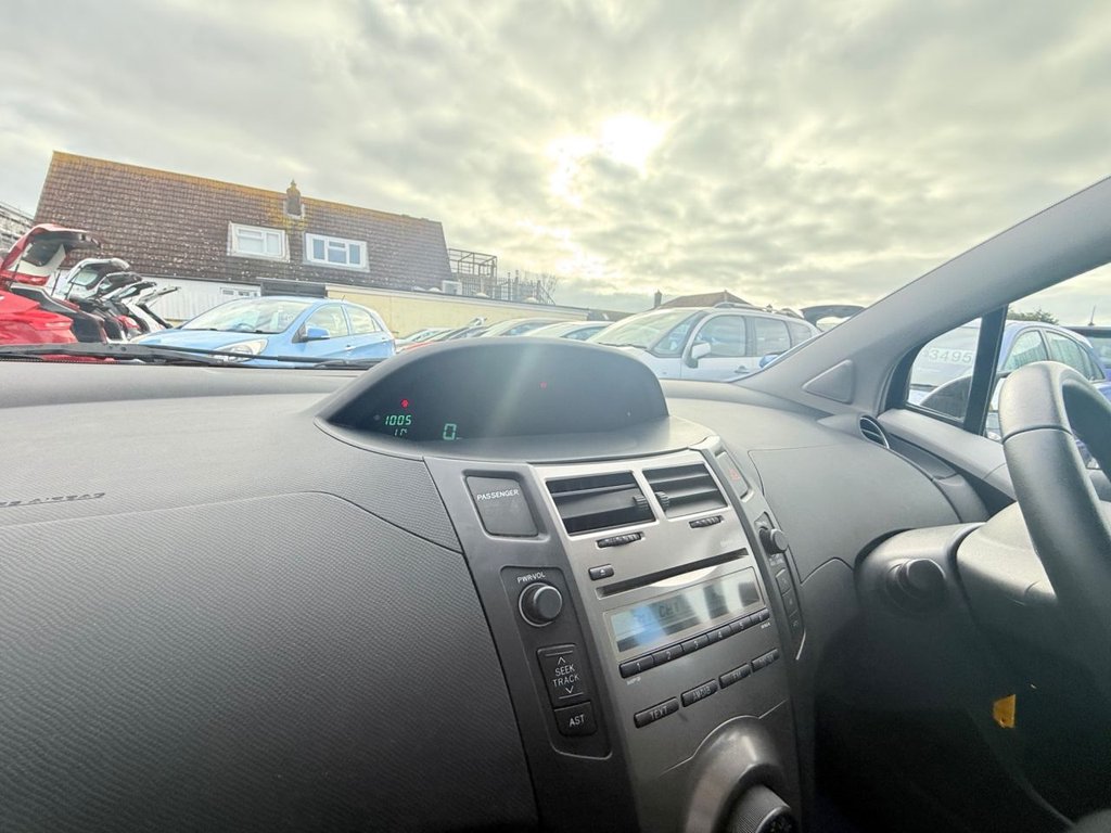 Used Toyota Yaris 2009 for sale - 77655449: Photo 26