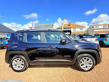 Used Jeep Renegade 2018 for sale - 75897063: Photo