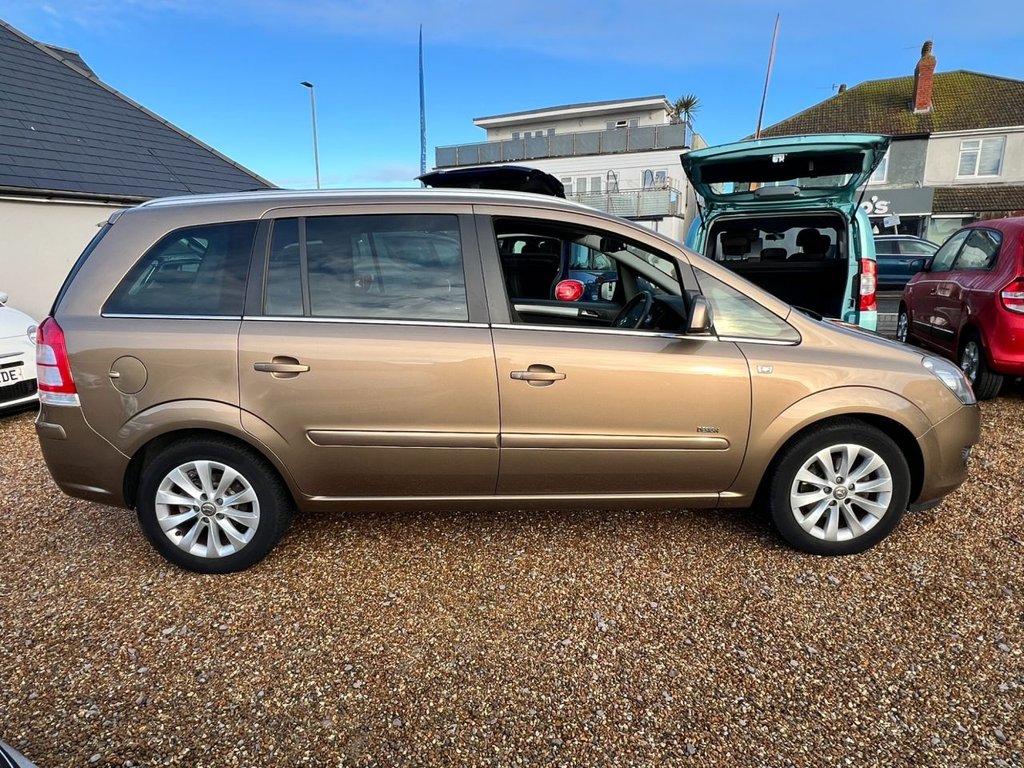 Used Vauxhall Zafira 2014 for sale - 77200580: Photo 5