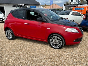Used Chrysler Ypsilon 2012 for sale - 78514711: Photo