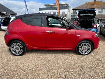 Used Chrysler Ypsilon 2012 for sale - 78514711: Photo