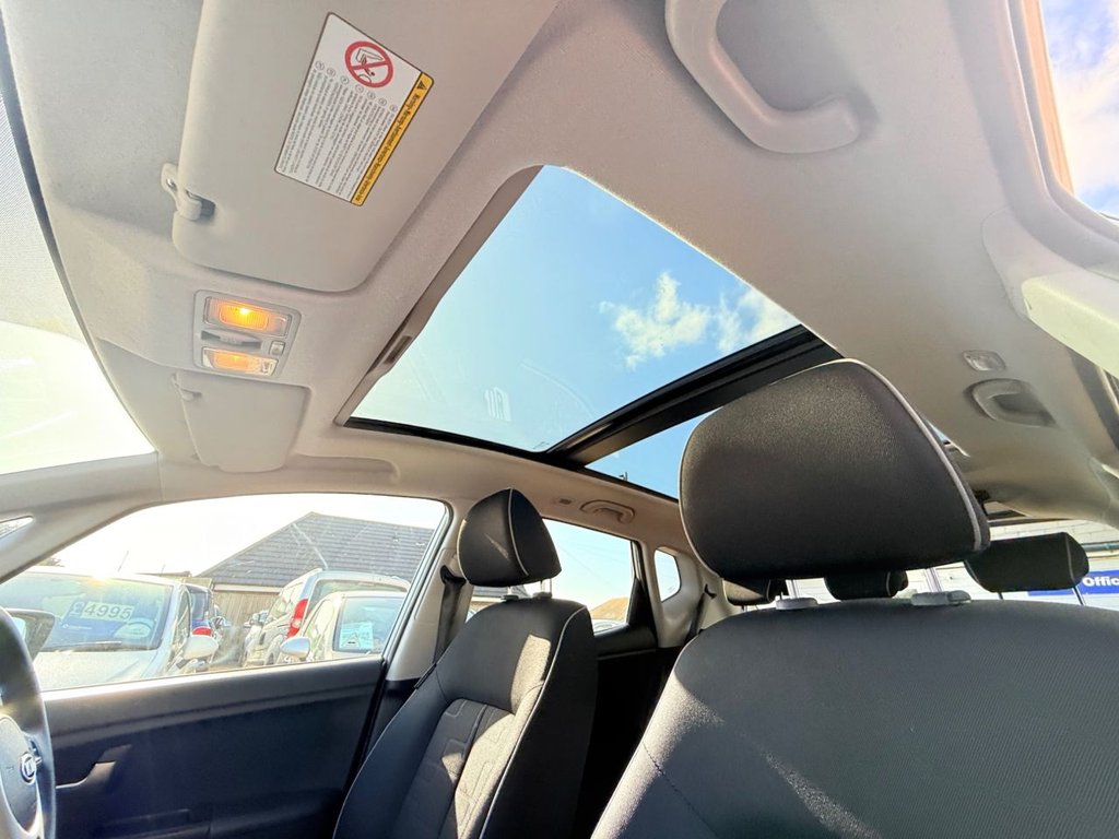 Used Kia Venga 2011 for sale - 76535663: Photo 26