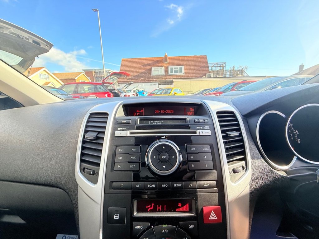 Used Kia Venga 2011 for sale - 76535663: Photo 30