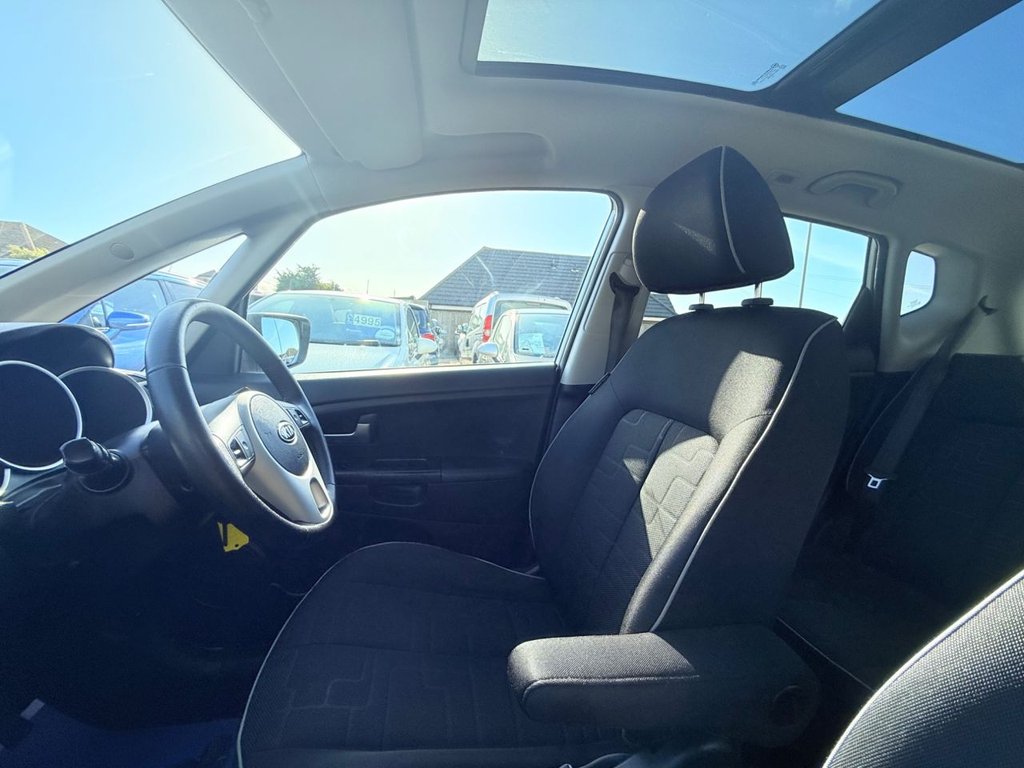 Used Kia Venga 2011 for sale - 76535663: Photo 31