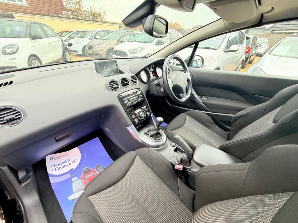 Used Peugeot 308 2014 for sale - 77121974: Photo 26