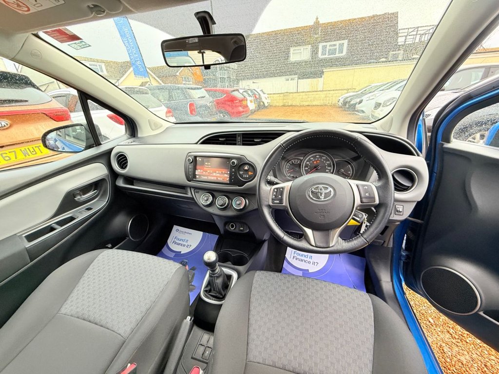 Used Toyota Yaris 2015 for sale - 77507866: Photo 14