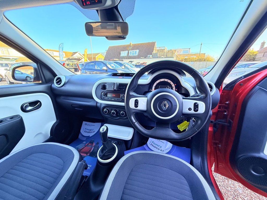 Used Renault Twingo 2015 for sale - 77110959: Photo 15