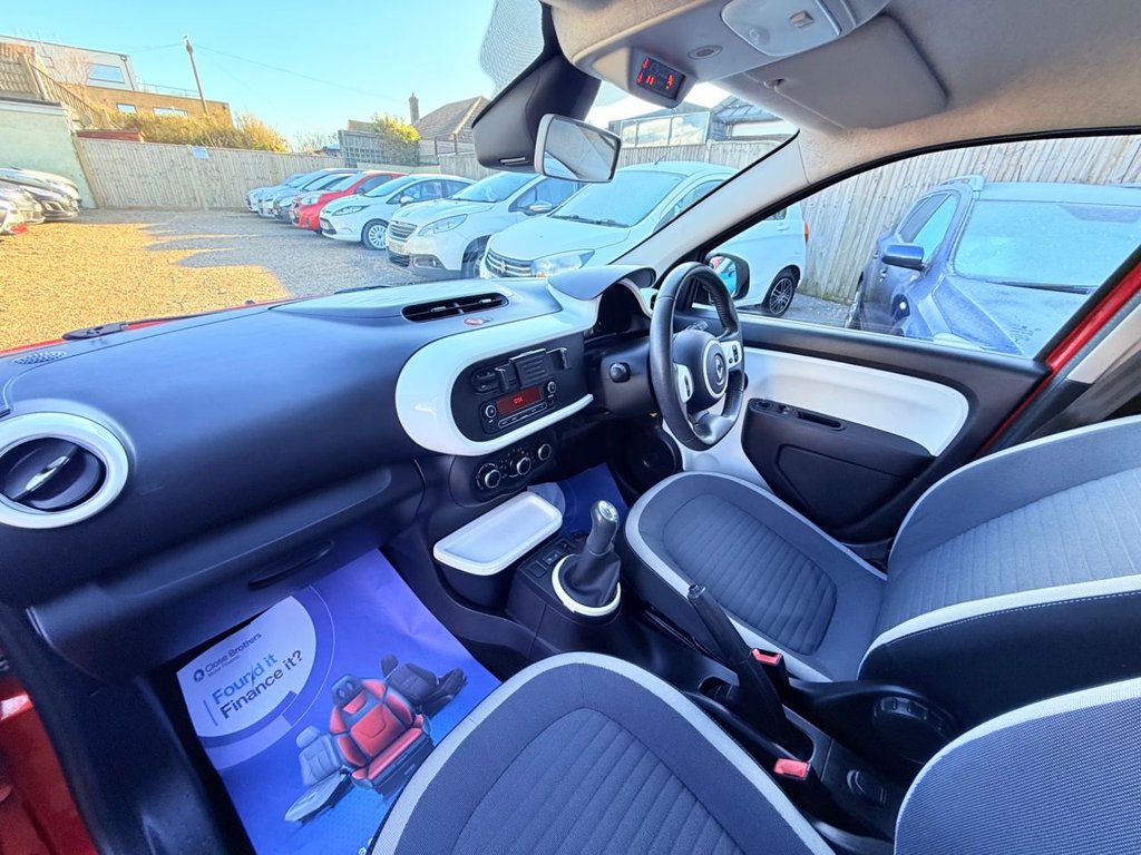 Used Renault Twingo 2015 for sale - 77110959: Photo 23