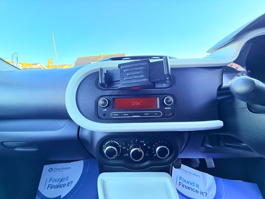 Used Renault Twingo 2015 for sale - 77110959: Photo 29