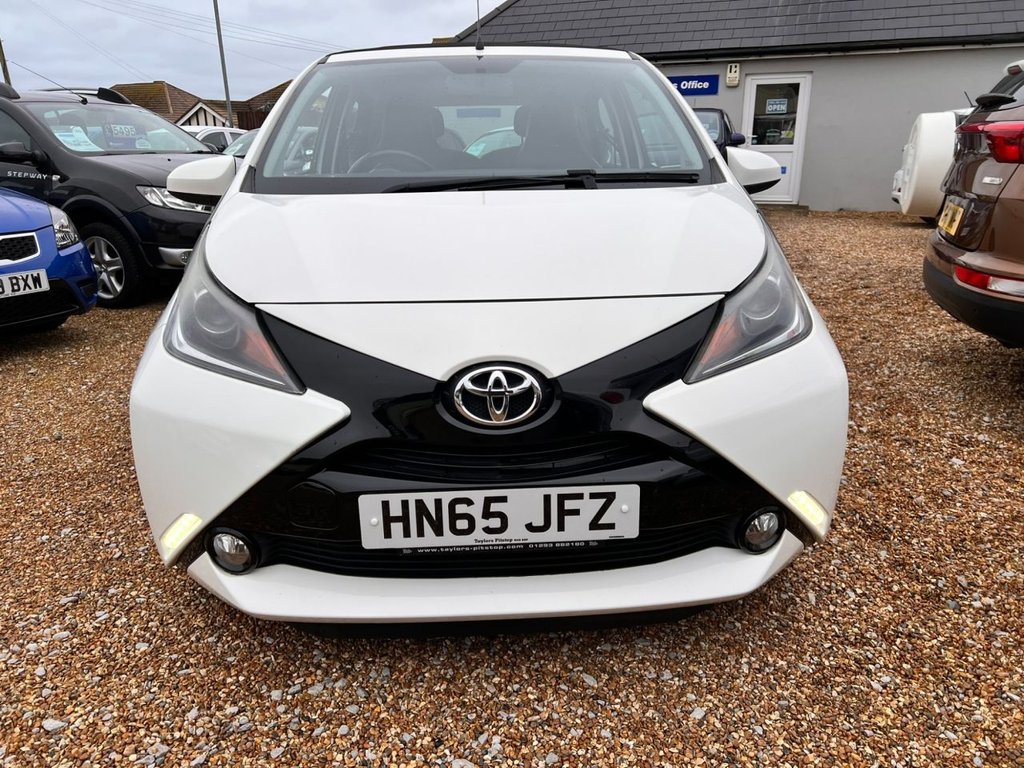 Used Toyota AYGO 2015 for sale - 77594621: Photo 12